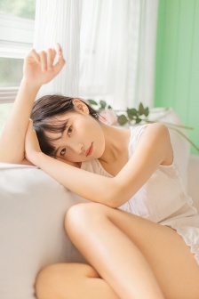 穿裙子没带内裤直接就尿了